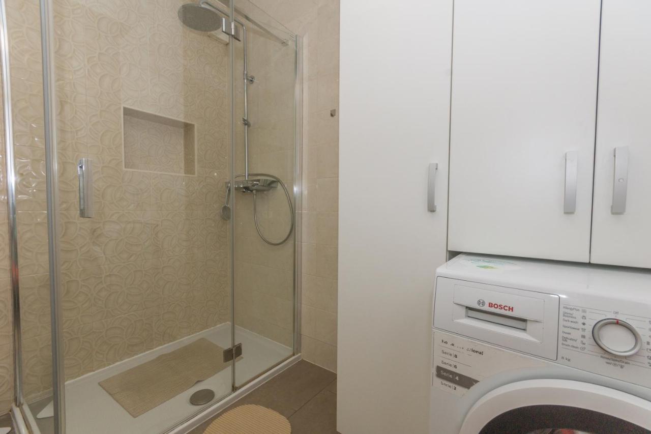 Adria Krk Apartment Krk Town Eksteriør billede
