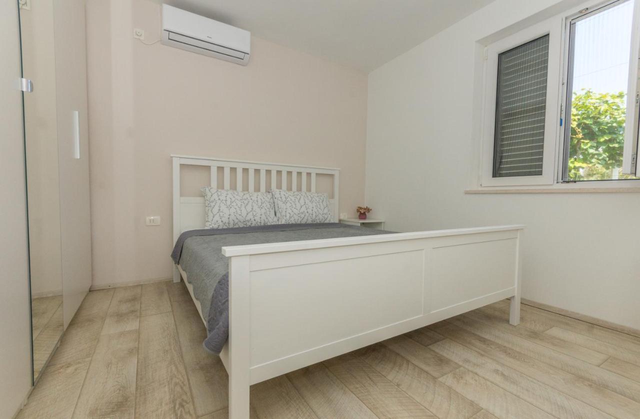 Adria Krk Apartment Krk Town Eksteriør billede