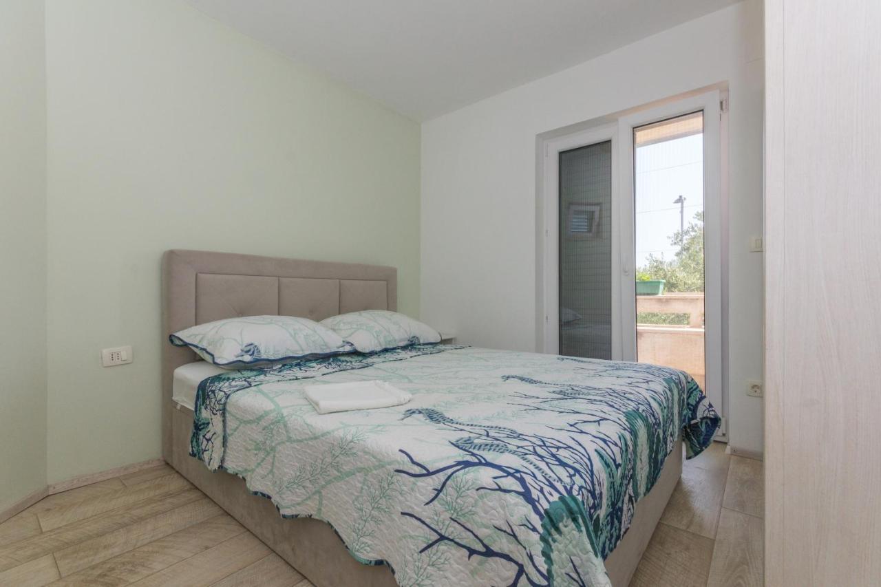 Adria Krk Apartment Krk Town Eksteriør billede