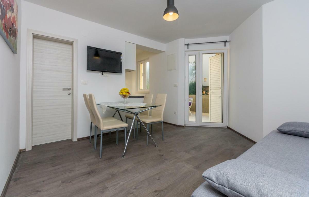 Adria Krk Apartment Krk Town Eksteriør billede